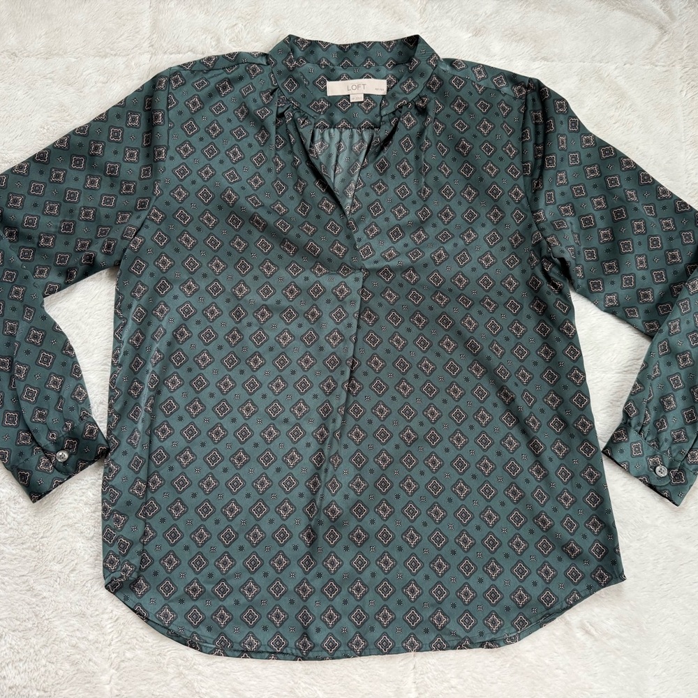 Ann Taylor LOFT Popover Blouse Paper Diamond Print Petite Medium